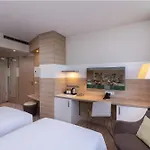 Frankfurt Airport By Ihg Hotel
