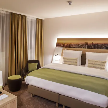 Frankfurt Airport By Ihg Hotel 4*