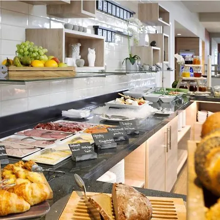 Hotel Frankfurt Airport By Ihg Frankfurt am Main