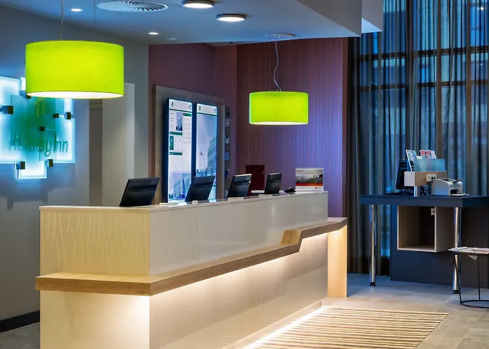 מלון Frankfurt Airport By Ihg 4*