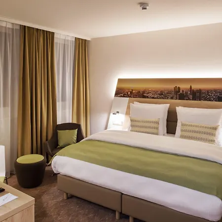 Hotel Frankfurt Airport By Ihg 4*