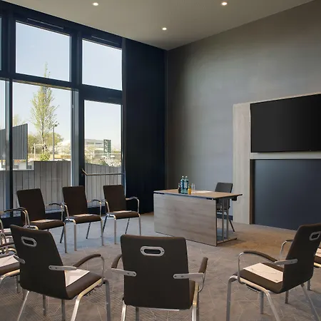 Frankfurt Airport By Ihg