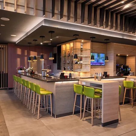Hotel Frankfurt Airport By Ihg