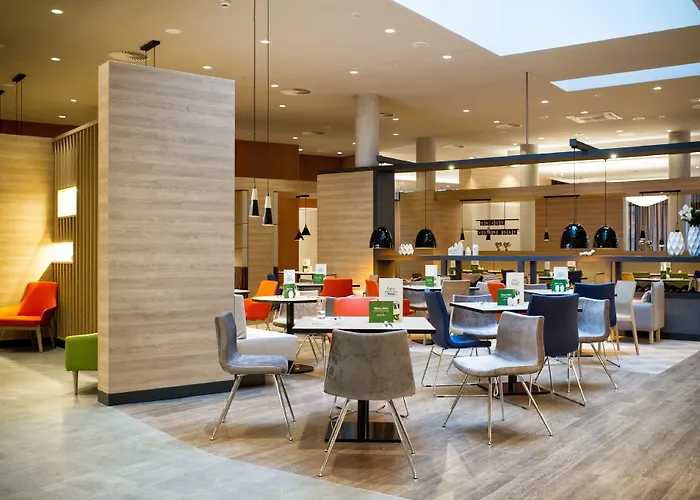 Frankfurt Airport By Ihg 4*