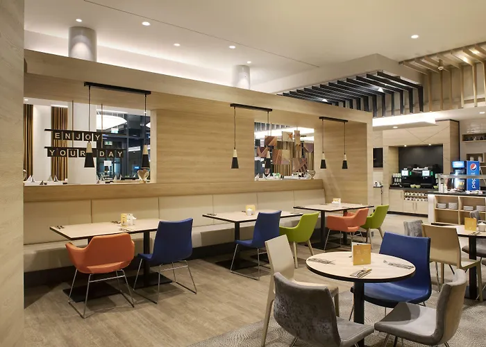 Frankfurt Airport By Ihg Hotel 4*