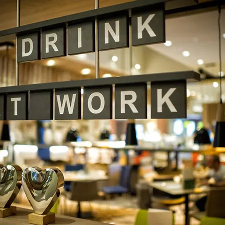 Frankfurt Airport By Ihg Hotel 4*