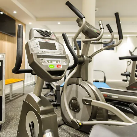 Frankfurt Airport By Ihg Hotel 4*