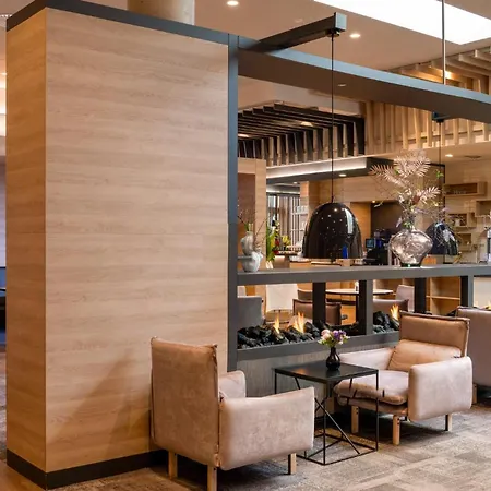 Frankfurt Airport By Ihg 4*