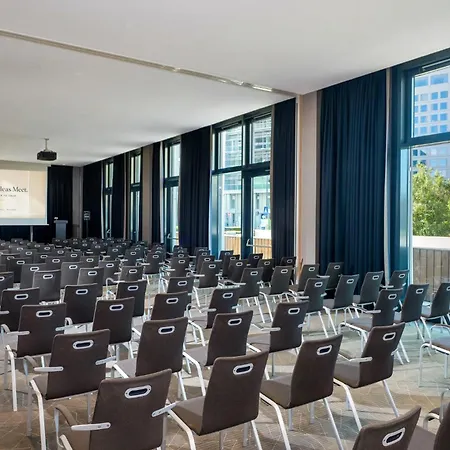 Frankfurt Airport By Ihg Francfort-sur-le-Main