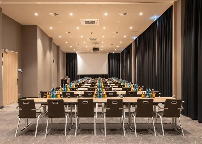 Frankfurt Airport By Ihg Otel